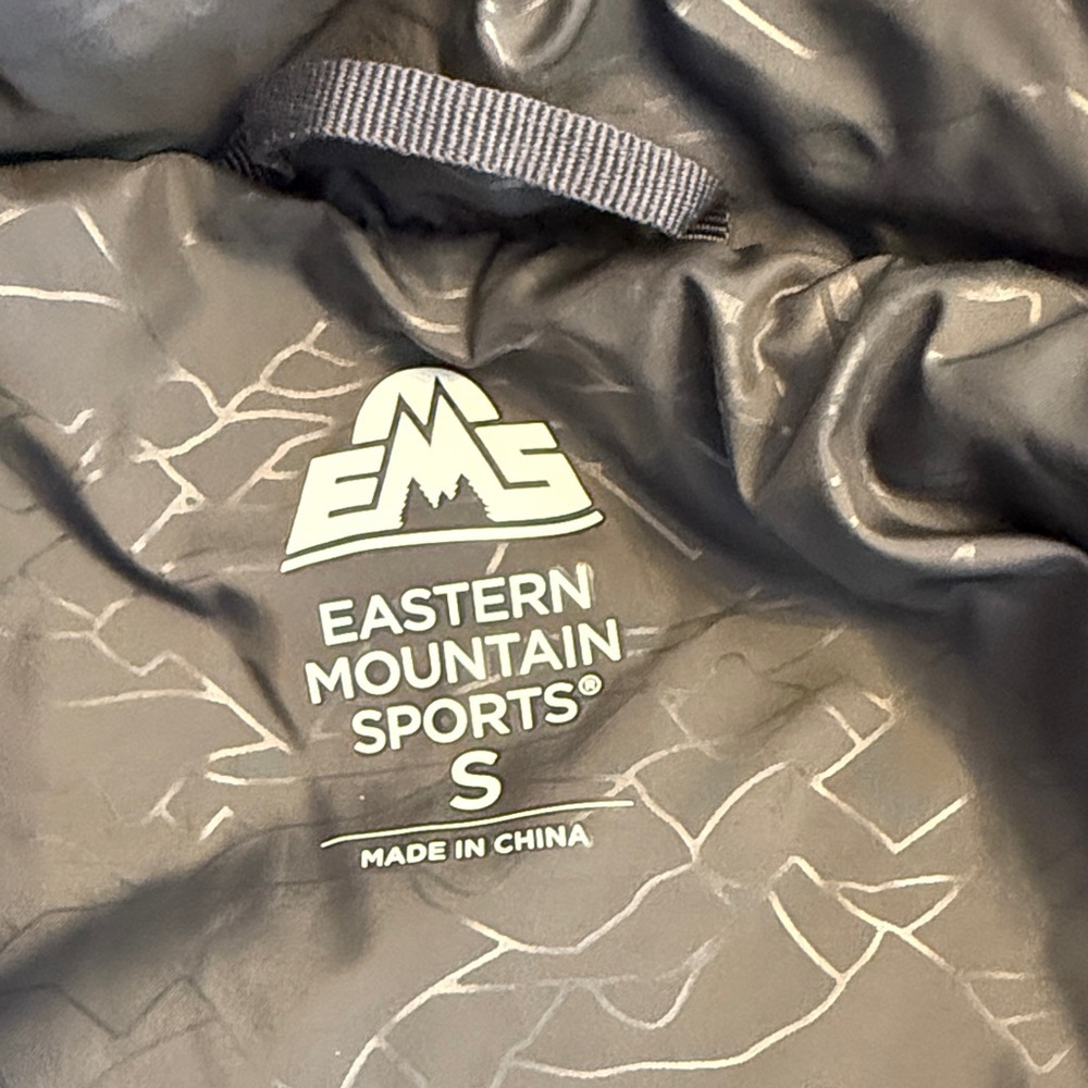 Eastern Mountain Sports ❄️ Puffer Jacket - Picture 2 of 11